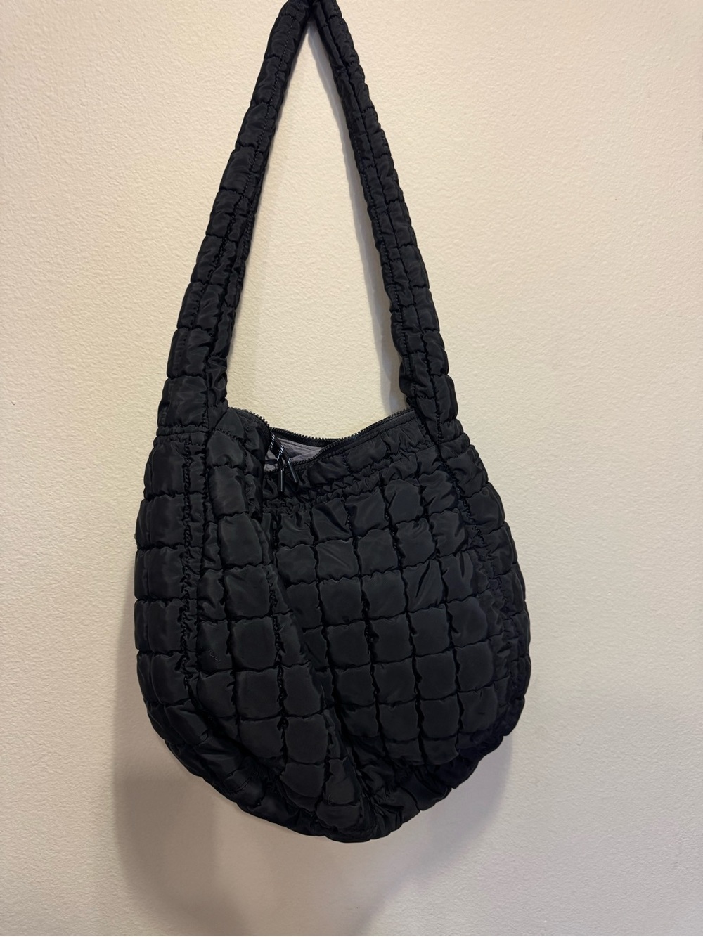 Amazon Black Quilted Shoulder Tote